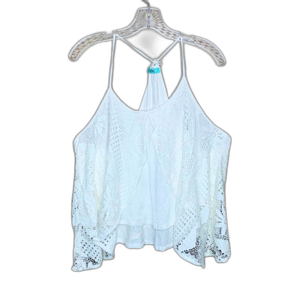 Karlie White Crochet Lace Swing‎ Tank Medium Bohemian Racerback Cami